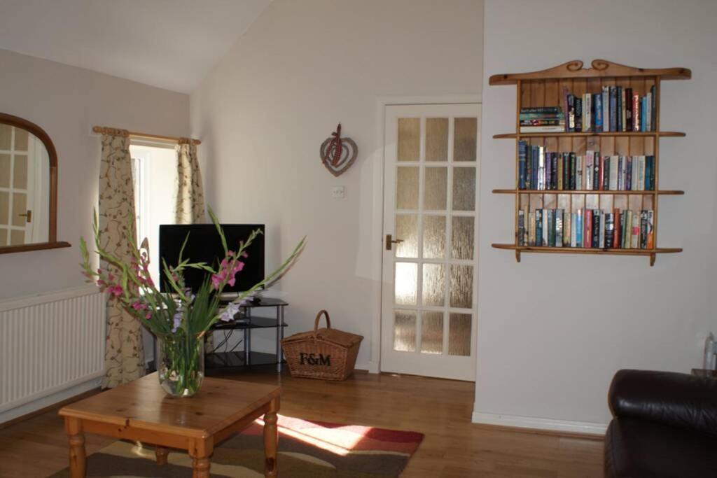 Harleyburn Cottages - Stables And Saddlery Melrose Eksteriør billede